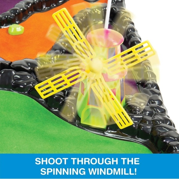 Arcade Mini Golf Interactive Tabletop Mini Golf Game 9 Holes & Moving Obstacles - Picture 6 of 16